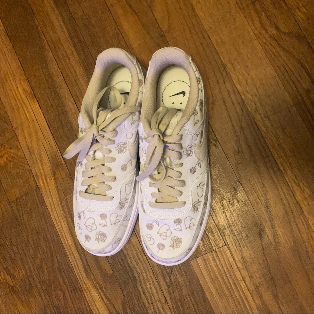 Nike court vision low vday